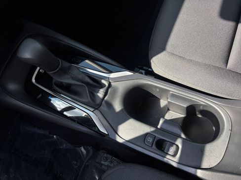 Used 2025 Toyota Corolla LE FWD image 45