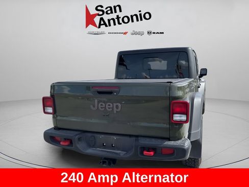 Used 2022 Jeep Gladiator Rubicon w/ Cold Weather Group AWD/4WD image 8