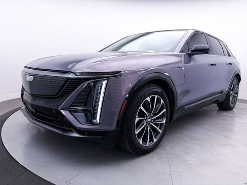 Used 2024 Cadillac Lyriq Sport RWD image 14