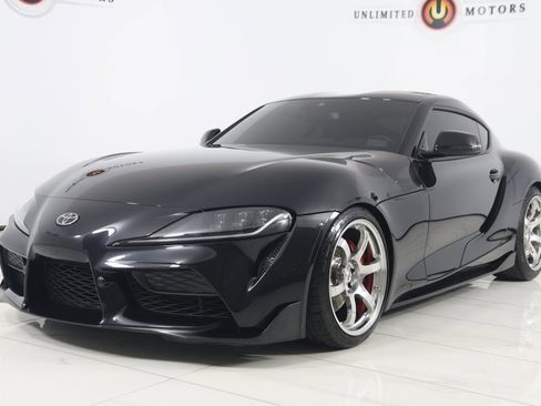Used 2023 Toyota Supra Premium image 5