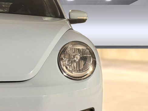 Used 2016 Volkswagen Beetle 1.8T SE image 10