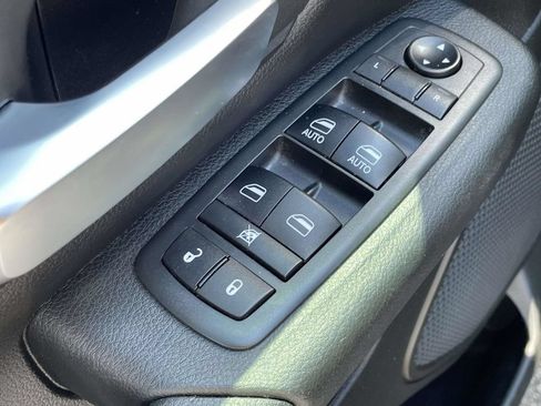 Certified 2019 RAM 1500 Tradesman AWD/4WD image 24