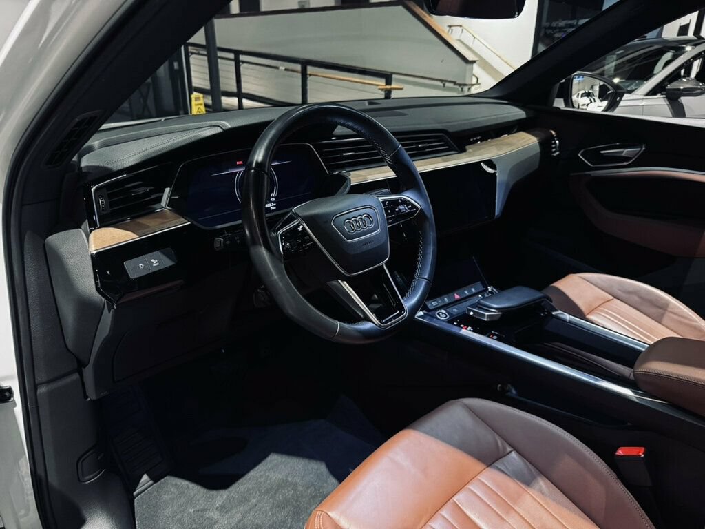 Used 2024 Audi Q8 e-tron Premium AWD/4WD image 11