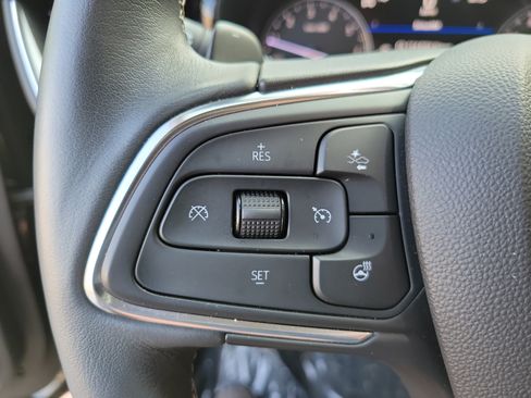 Used 2023 Buick Envision Essence w/ Sport Touring Package AWD/4WD image 21
