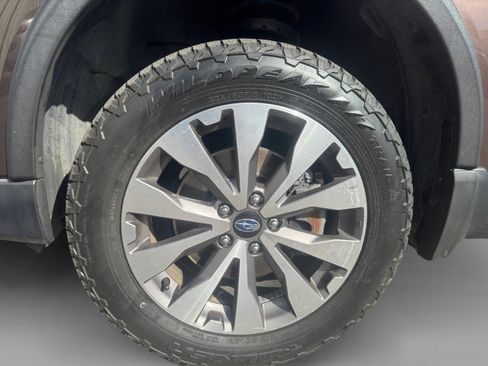 Used 2019 Subaru Outback 3.6R Touring w/ Popular Package #3A image 9