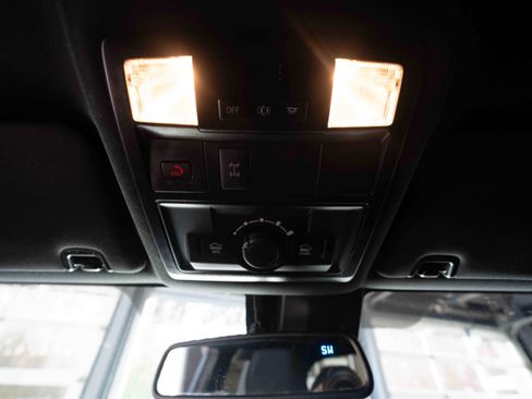 Used 2023 Toyota Tacoma TRD Off-Road image 18