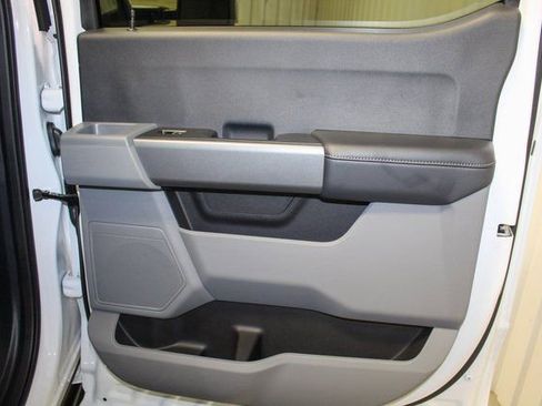 Used 2025 Ford F250 XL w/ STX Appearance Package image 16