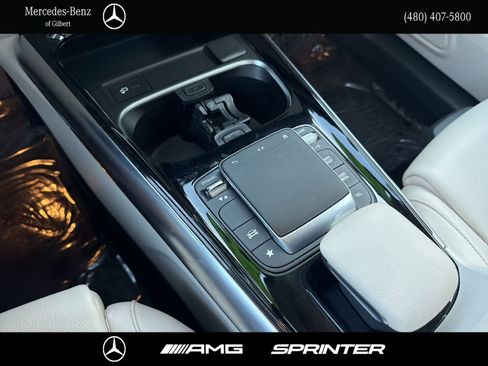 Used 2022 Mercedes-Benz GLA 250 image 21