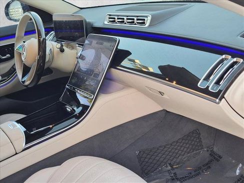 Certified 2023 Mercedes-Benz S 500 4MATIC image 21