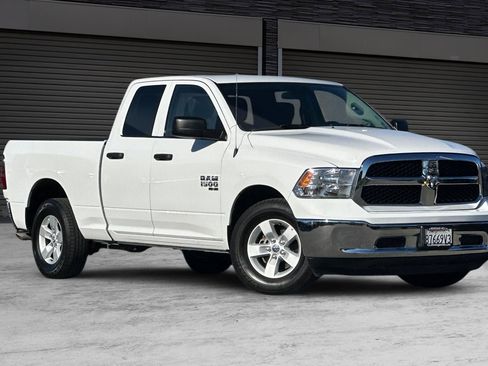 Used 2024 RAM 1500 Classic SLT image 2