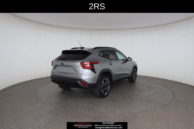 Used 2024 Chevrolet Trax RS w/ Driver Confidence Package FWD image 18