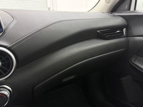 Used 2024 Nissan Sentra SV FWD image 23