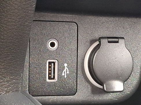 Used 2020 Nissan Kicks S FWD image 24