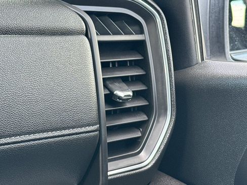 Used 2024 Chevrolet Silverado 1500 LT image 29