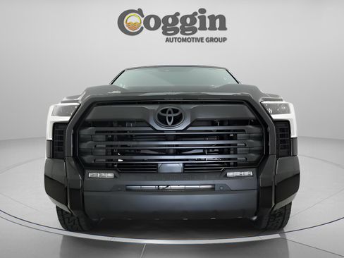 New 2026 Toyota Tundra SR5 w/ SR5 Convenience Package AWD/4WD image 31