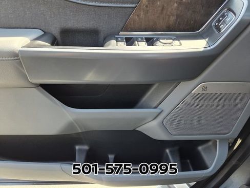 Used 2023 Ford F150 Lariat w/ FX4 Off-Road Package AWD/4WD image 36