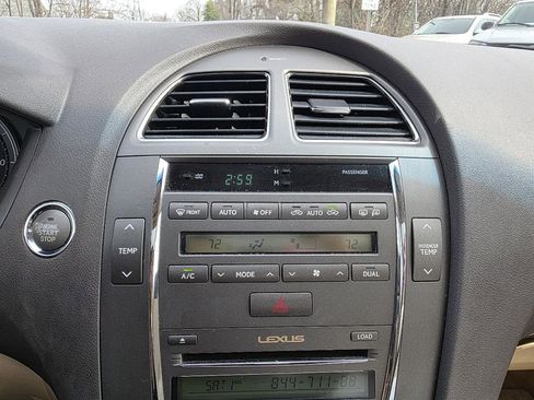 Used 2011 Lexus ES 350 image 17