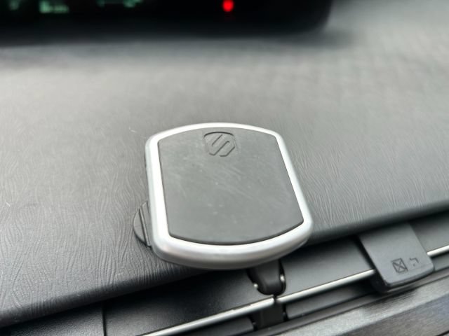 Used 2010 Toyota Prius FWD image 24