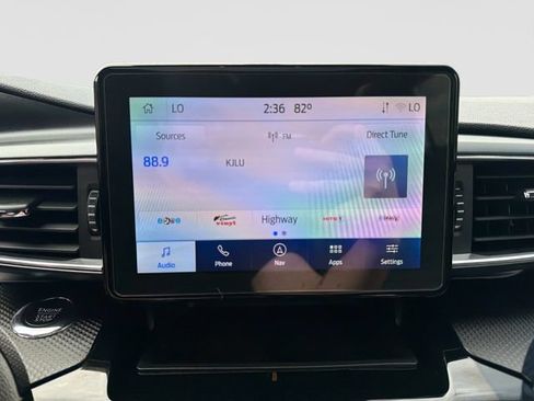 Used 2022 Ford Explorer ST w/ Equipment Group 401A AWD/4WD image 24