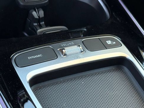 New 2026 Mercedes-Benz GLB 250 image 25