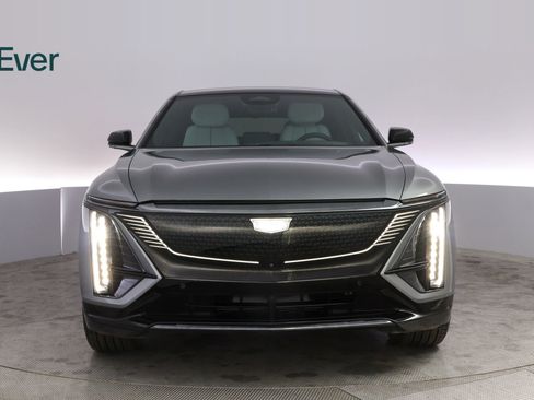 Used 2024 Cadillac Lyriq Sport w/ LPO, Floor Liner Package AWD/4WD image 12