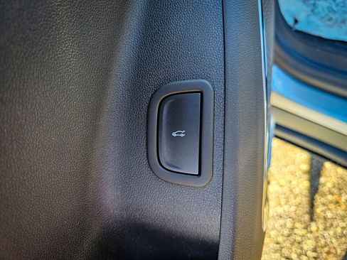 New 2026 GMC Acadia Elevation w/ Black Edition image 13