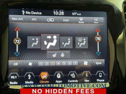 Used 2019 Jeep Cherokee Limited w/ Technology Group AWD/4WD image 25
