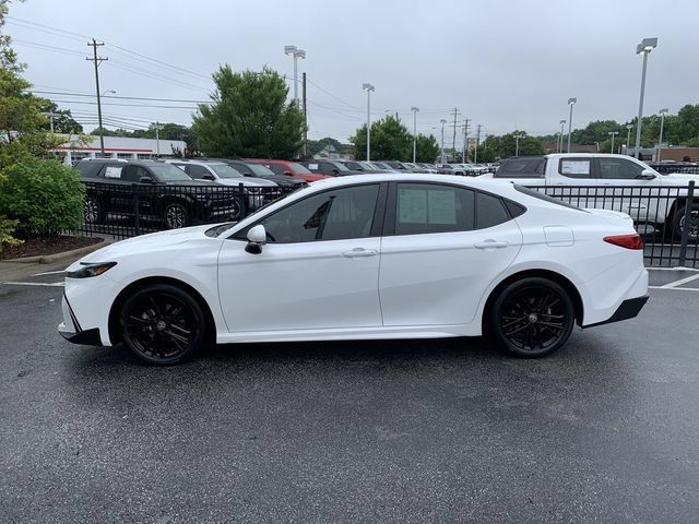 Used 2026 Toyota Camry SE w/ Convenience Package FWD image 5