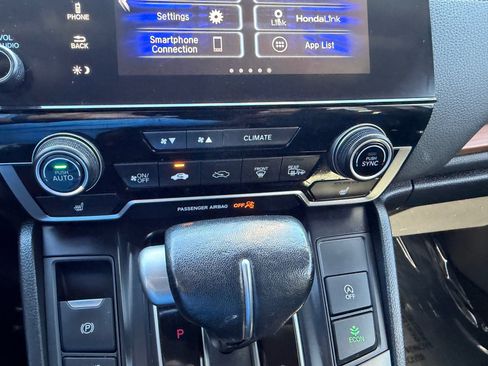 Used 2020 Honda CR-V Touring image 32