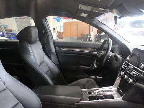 Certified 2022 Honda Accord Sport image 73