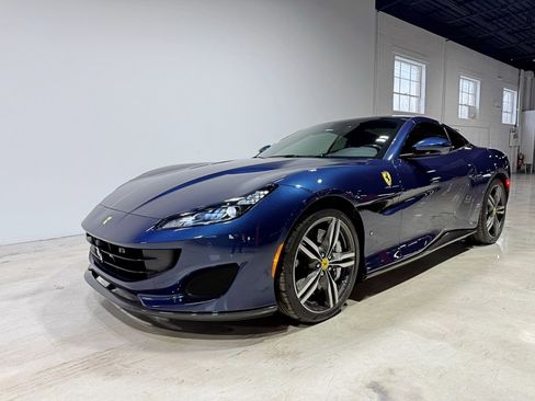 Used 2019 Ferrari Portofino Base image 20