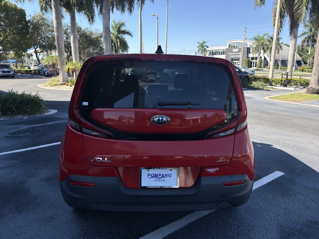 Used 2020 Kia Soul S FWD image 25