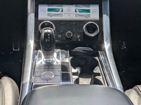 Used 2019 Land Rover Range Rover Sport HSE Dynamic AWD/4WD image 17