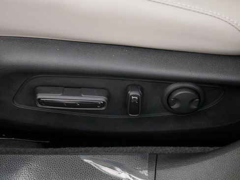 Certified 2025 Honda Accord EX-L image 20