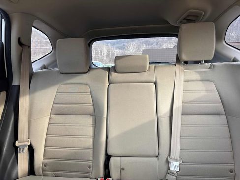 Used 2017 Honda CR-V LX image 19