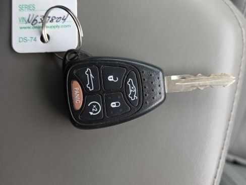 Used 2008 Chrysler Sebring Limited w/ Luxury Group image 44