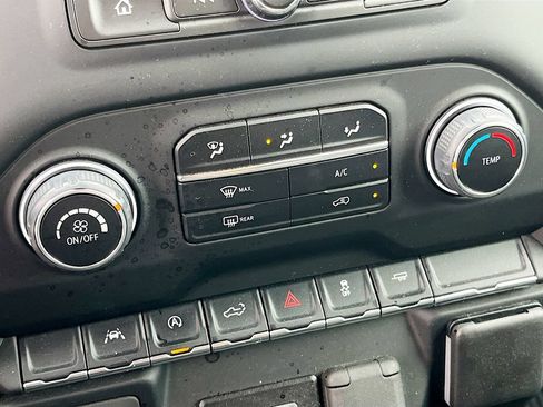 Used 2023 Chevrolet Silverado 1500 Custom w/ LPO, Dark Essentials Package RWD image 15