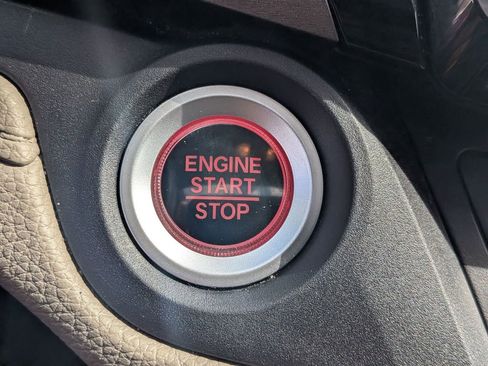 Used 2023 Honda Odyssey EX-L image 25