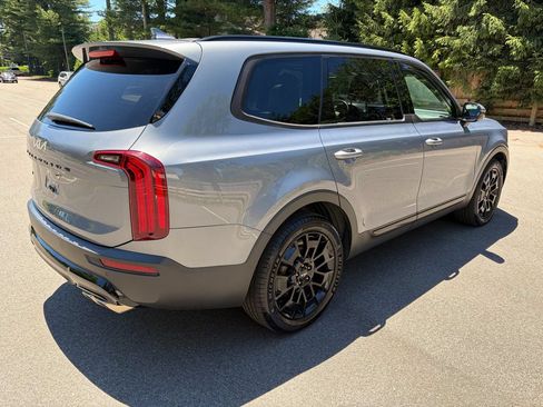 Used 2022 Kia Telluride SX w/ SX Prestige Package AWD/4WD image 7