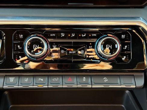 New 2026 GMC Sierra 2500 Denali Ultimate AWD/4WD image 16