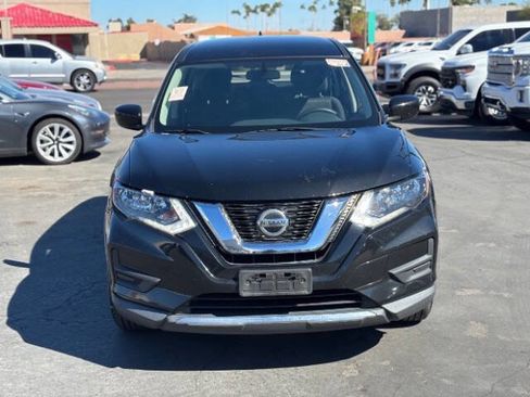 Used 2018 Nissan Rogue S image 8