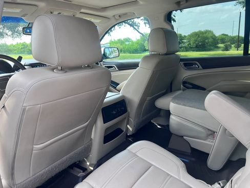 Used 2019 GMC Yukon Denali w/ Denali Ultimate Package RWD image 22