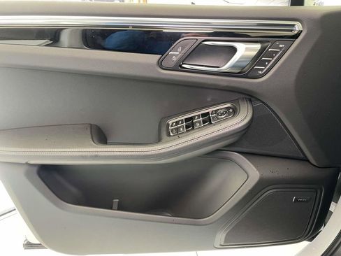 New 2026 Porsche Macan S image 35