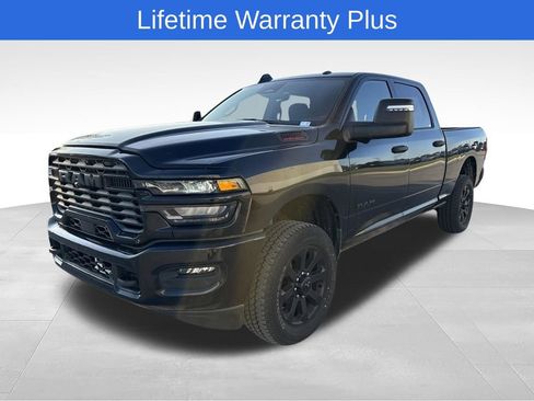 Used 2025 RAM 2500 Big Horn AWD/4WD image 1
