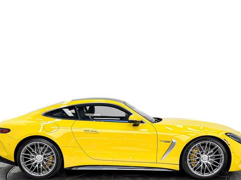 Used 2024 Mercedes-Benz AMG GT 63 image 2