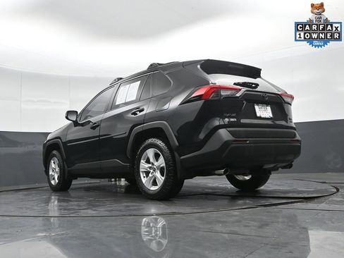 Used 2021 Toyota RAV4 XLE w/ Convenience Package image 38