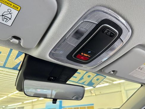 Used 2025 Hyundai Kona SEL FWD image 22