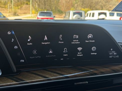 Used 2022 Cadillac Escalade Sport Platinum w/ LPO, ONYX Package image 85