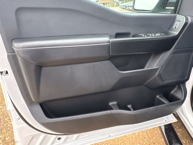 Used 2025 Ford F150 STX w/ Equipment Group 200A RWD image 9