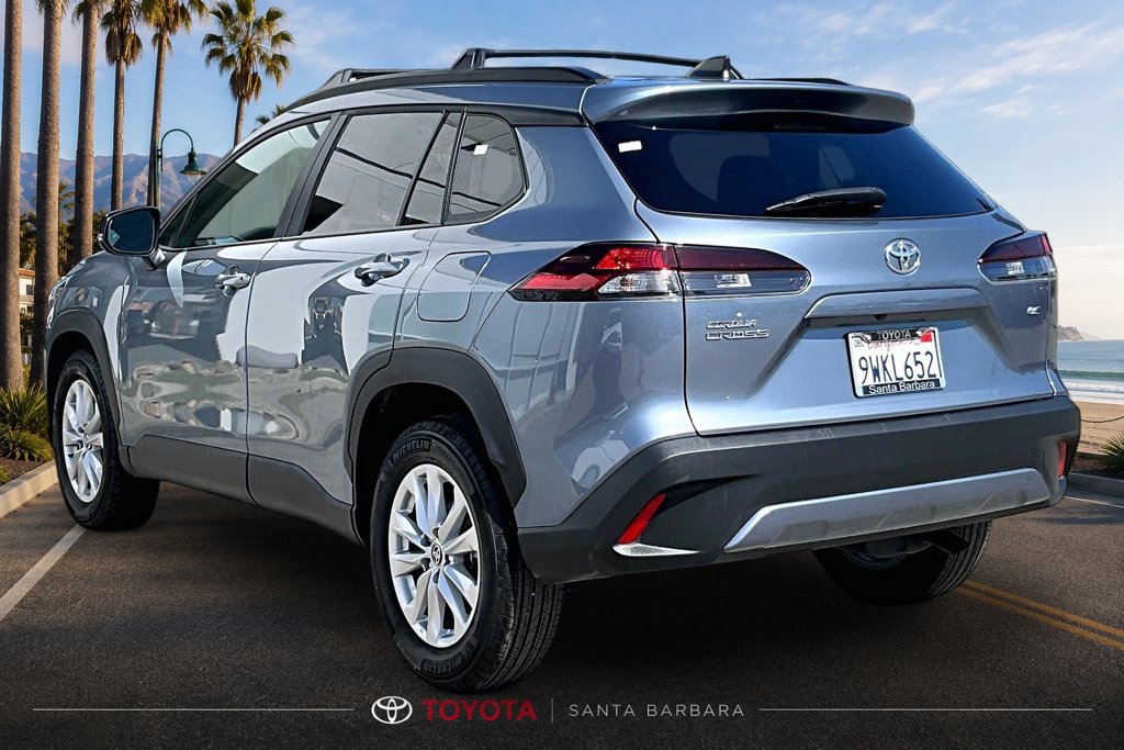 Certified 2026 Toyota Corolla Cross LE FWD image 4